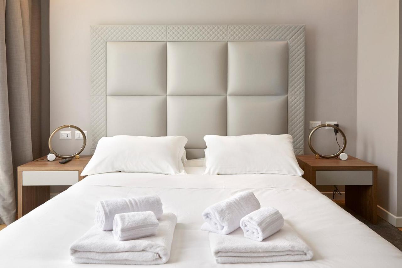 PRESTIGE Boutique Aparthotel-Piazza Duomo Milan Extérieur photo