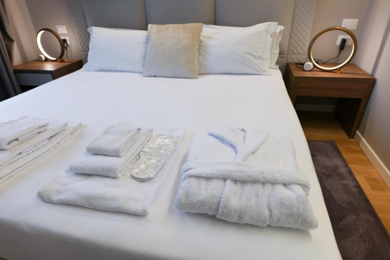 PRESTIGE Boutique Aparthotel-Piazza Duomo Milan Extérieur photo